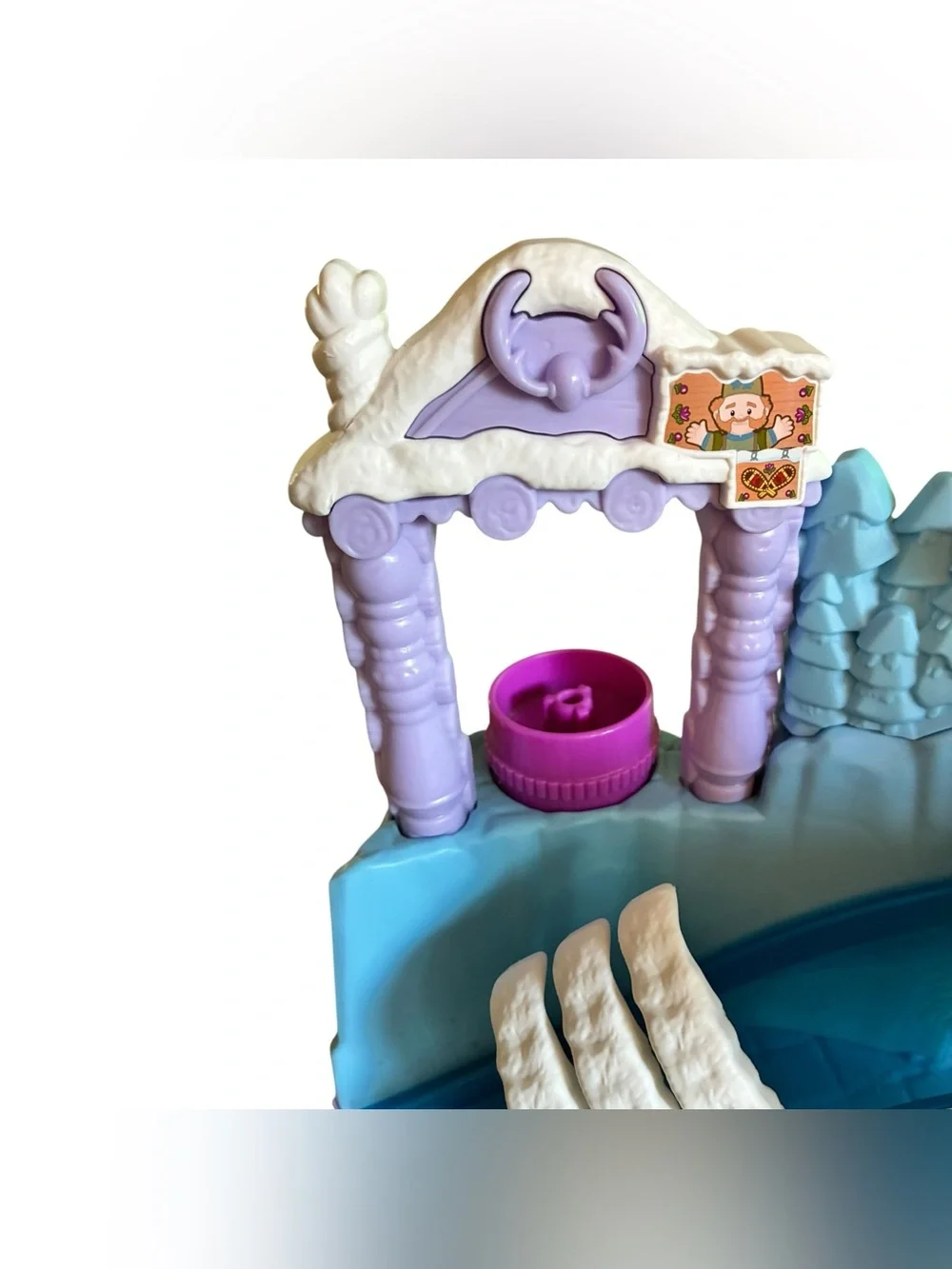 Fisher-Price Little People Disney Frozen Arendelle Sledding Adventures Playset
